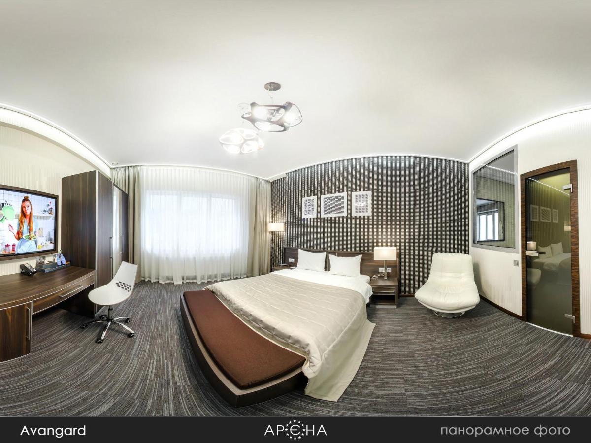 Arena Hotel Khmelʼnytsʼkyy Exterior foto