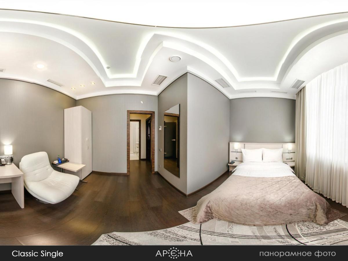 Arena Hotel Khmelʼnytsʼkyy Exterior foto